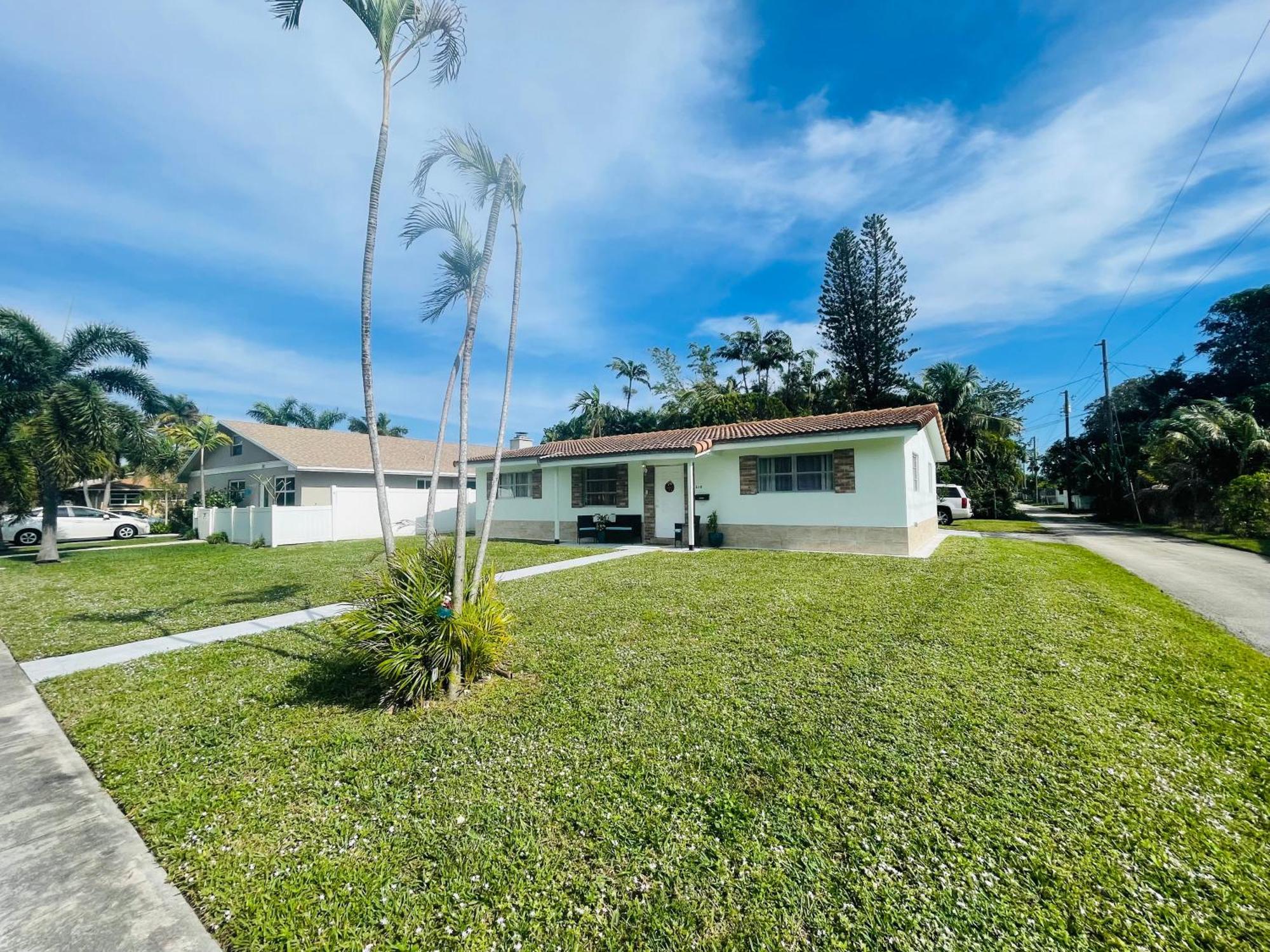 Cozy In Charming Dania * Dania Beach
